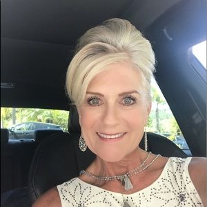 Meet your Posher, Jill